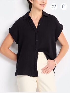 Black Short-Sleeve Gauze Button-Down Shirt